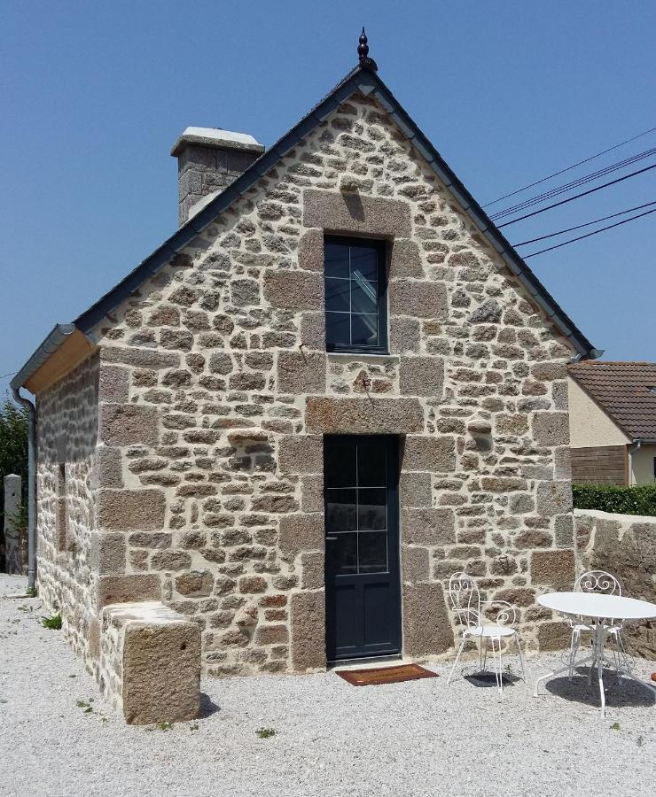 La Boulangerie De Gitesocotentin, Charmant Cocon Pour Deconnecter Montfarville Екстериор снимка